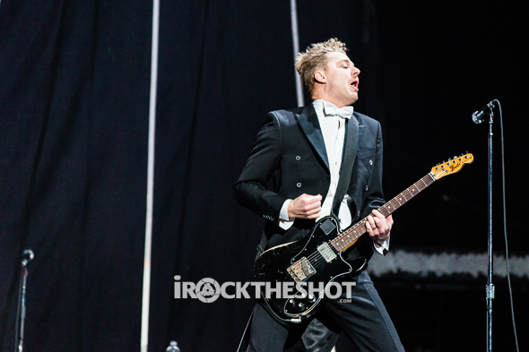 the-hives-at-madison-square-garden-2