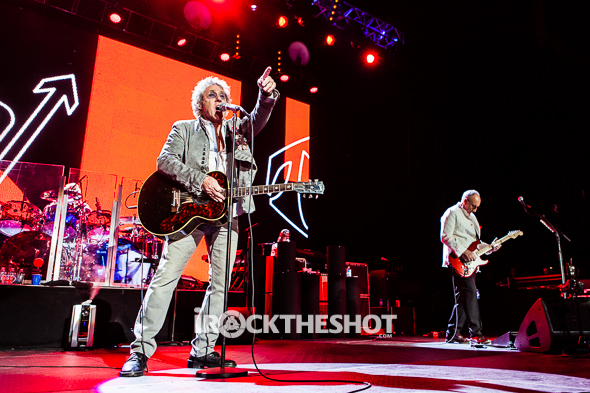 the who cares at madison square garden-16