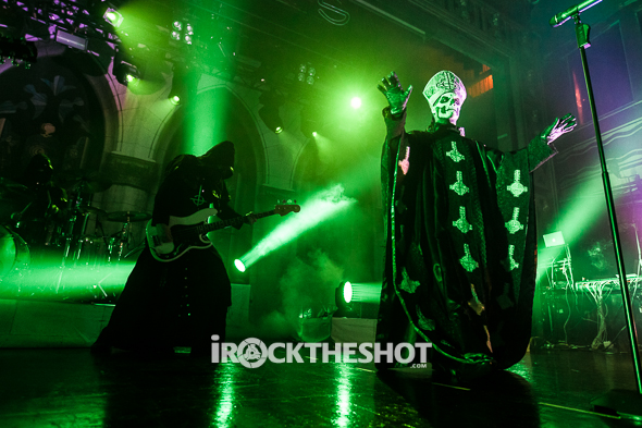ghost-at-webster-hall-19