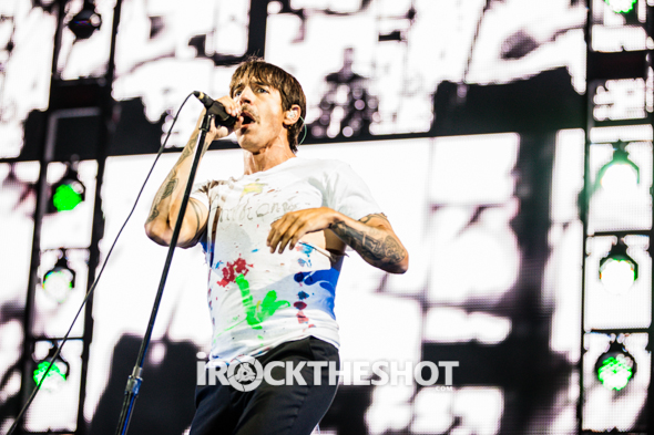 red-hot-chili-peppers-at-firefly-festival-9