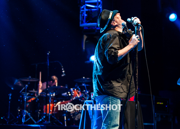 blues-traveler-at-the-capitol-theatre-22