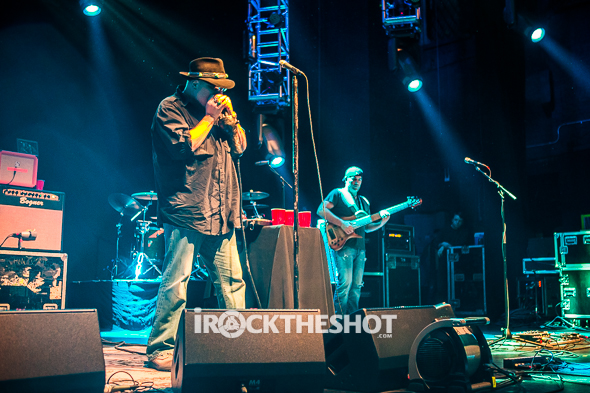 blues-traveler-at-the-capitol-theatre-24