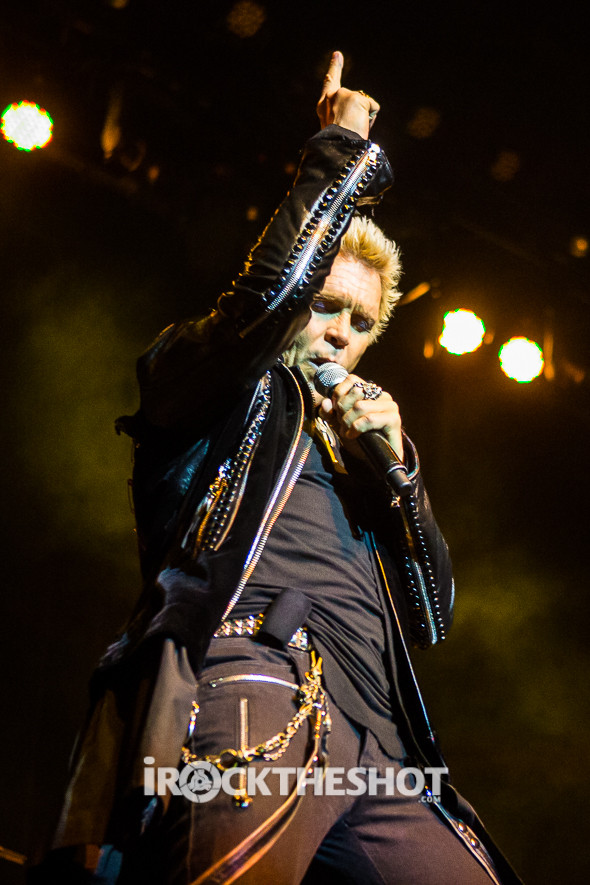 billy-idol-at-the-wellmont-theater-15