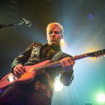 neon trees at terminal 5-18