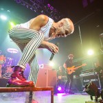 neon trees at terminal 5-9