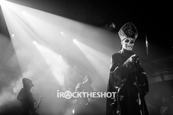 ghost-at-webster-hall-9