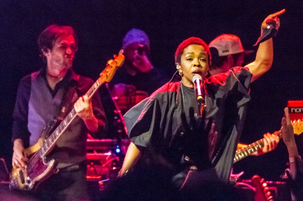 lauryn-hill-at-music-hall-papeo-3