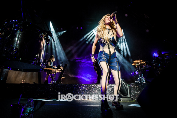 ellie-goulding-at-madison-square-garden-papeo-19