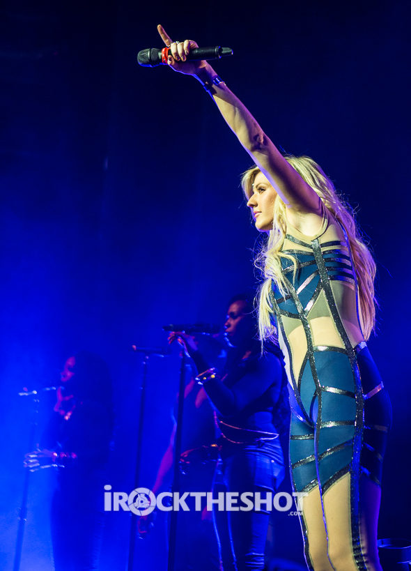 ellie-goulding-at-madison-square-garden-papeo-28